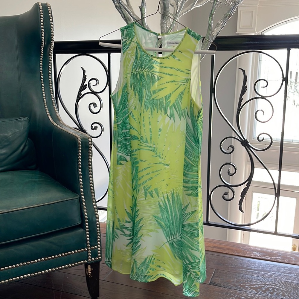 Calvin Klein dress. Size 6. Flowy green dress